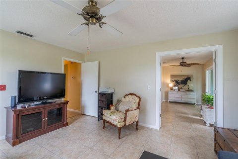 Villa ou maison à vendre à Ocala, Floride: 3 chambres, 142.33 m2 № 2226198 - photo 24