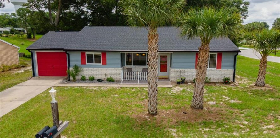 Villa ou maison à Ocala, Floride 3 chambres, 142.33 m2 № 2226198