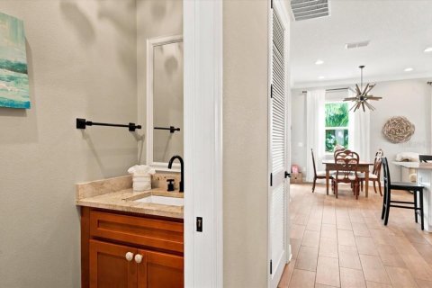 Villa ou maison à vendre à Bradenton Beach, Floride: 6 chambres, 249.72 m2 № 2297000 - photo 18