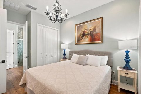 Villa ou maison à vendre à Bradenton Beach, Floride: 6 chambres, 249.72 m2 № 2297000 - photo 22