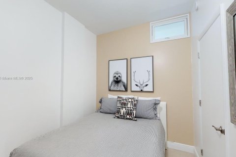 Condo in Sunny Isles Beach, Florida, 1 bedroom  № 1979825 - photo 17