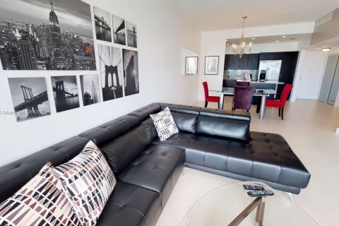 Condo in Sunny Isles Beach, Florida, 1 bedroom  № 1979825 - photo 11