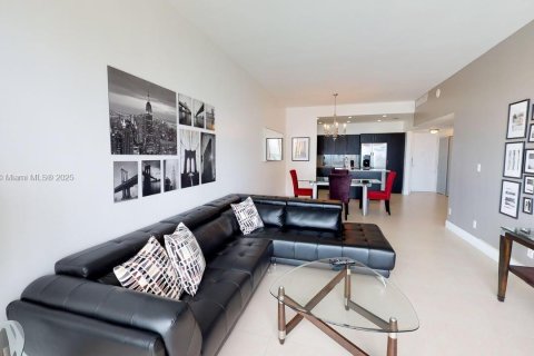 Condo in Sunny Isles Beach, Florida, 1 bedroom  № 1979825 - photo 14