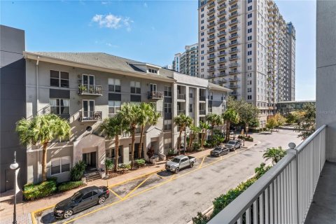 Condominio en venta en Tampa, Florida, 2 dormitorios, 110 m2 № 1581859 - foto 20