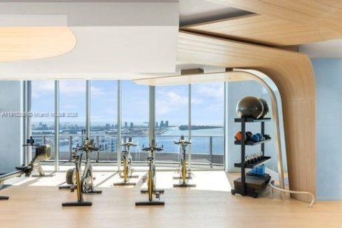 Copropriété à louer à Miami, Floride: 1 chambre, 77.02 m2 № 1966426 - photo 25