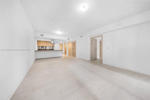 Copropriété à louer à Miami, Floride: 1 chambre, 77.02 m2 № 1966426 - photo 9