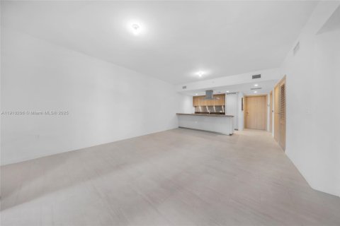 Copropriété à louer à Miami, Floride: 1 chambre, 77.02 m2 № 1966426 - photo 8