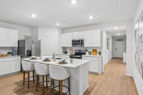 Villa ou maison à vendre à Spring Hill, Floride: 4 chambres, 169.83 m2 № 2408291 - photo 13