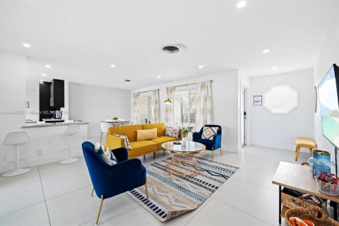 House in Fort Lauderdale, Florida 3 bedrooms, 133.13 sq.m. № 1839306 - photo 6