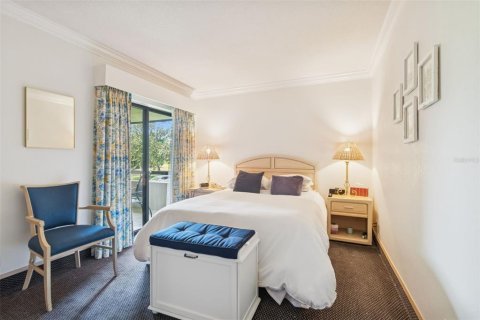 Condo in Palm Harbor, Florida, 2 bedrooms № 2127986 - photo 27