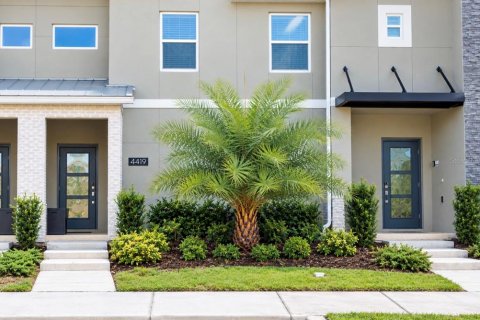 Touwnhouse à Kissimmee, Floride 4 chambres, 176.7 m2 № 2394020
