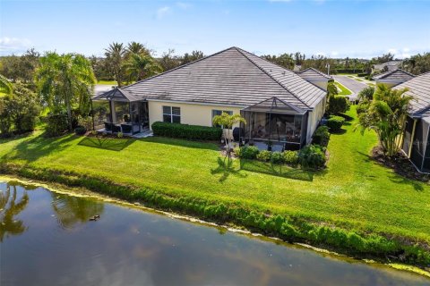 Casa en venta en Bradenton, Florida, 2 dormitorios, 133.69 m2 № 1515396 - foto 2