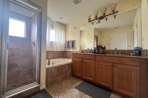Купить виллу или дом в Киссимми, Флорида 9 комнат, 326.27м2, № 1609793 - фото 24