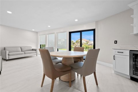 Casa en venta en Madeira Beach, Florida, 3 dormitorios, 187.66 m2 № 1597411 - foto 30