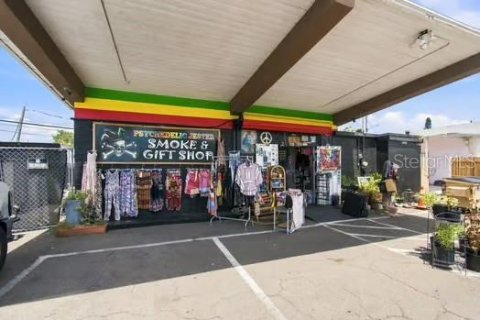Купить коммерческую недвижимость в Сент-Питерсберг, Флорида 45.71м2, № 2351822 - фото 4