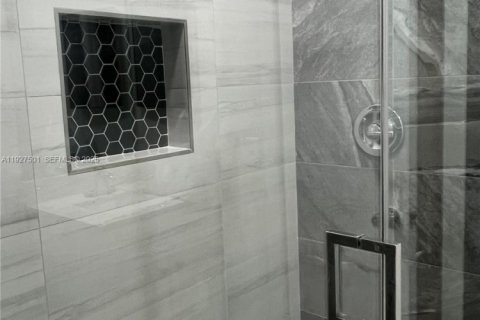 Купить кондоминиум в Хомстед, Флорида 2 спальни, 80.17м2, № 1988232 - фото 9