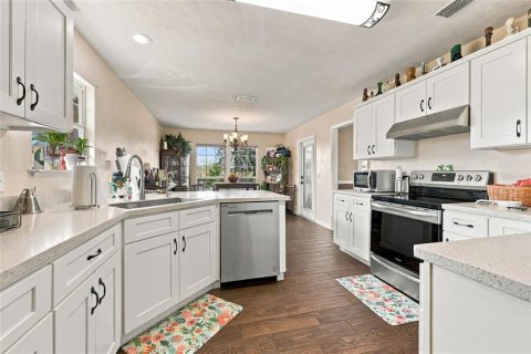 Villa ou maison à vendre à Newberry, Floride: 3 chambres, 140.56 m2 № 2413882 - photo 16