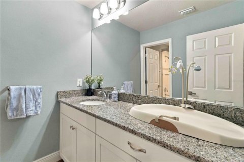 Townhouse in Lutz, Florida 4 bedrooms, 194.91 sq.m. № 2403601 - photo 24