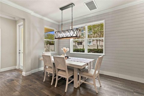 Townhouse in Lutz, Florida 4 bedrooms, 194.91 sq.m. № 2403601 - photo 5
