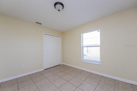 House in Kissimmee, Florida 4 bedrooms, 153.47 sq.m. № 2277816 - photo 10