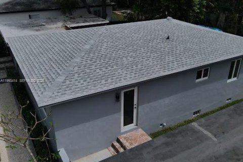 Casa en venta en Miami, Florida, 3 dormitorios, 94.2 m2 № 2057193 - foto 12