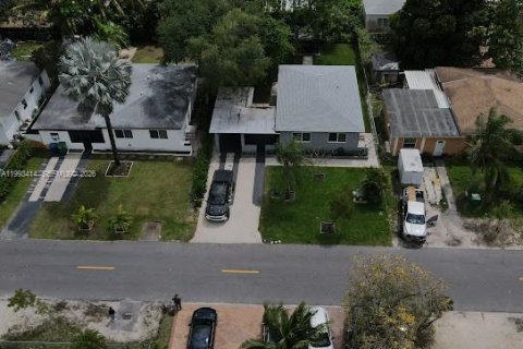 Casa en venta en Miami, Florida, 3 dormitorios, 94.2 m2 № 2057193 - foto 19
