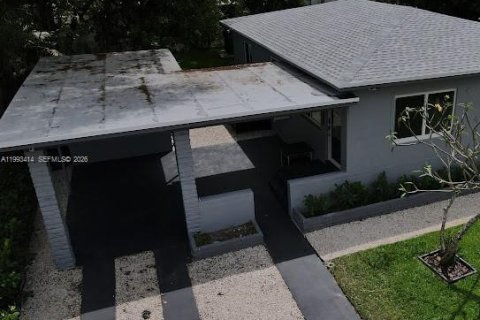 Casa en venta en Miami, Florida, 3 dormitorios, 94.2 m2 № 2057193 - foto 15