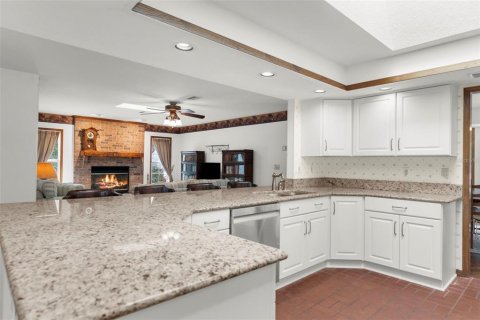 Casa en venta en Spring Hill, Florida, 3 dormitorios, 255.67 m2 № 1852671 - foto 20