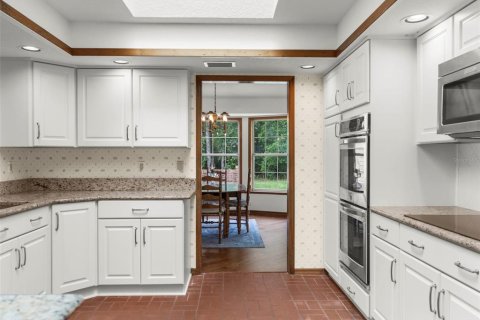 Casa en venta en Spring Hill, Florida, 3 dormitorios, 255.67 m2 № 1852671 - foto 19