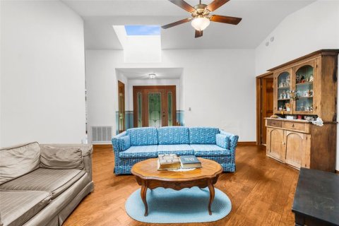 Casa en venta en Spring Hill, Florida, 3 dormitorios, 255.67 m2 № 1852671 - foto 27