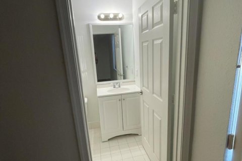 Touwnhouse à louer à West Palm Beach, Floride: 3 chambres, 123.47 m2 № 2401874 - photo 28