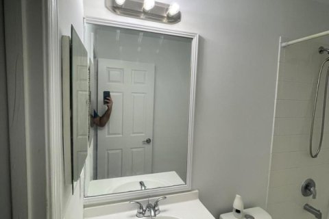 Touwnhouse à louer à West Palm Beach, Floride: 3 chambres, 123.47 m2 № 2401874 - photo 24