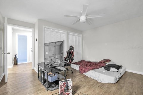 Immobilier commercial à vendre à Punta Gorda, Floride: 6 chambres, 338.26 m2 № 2316618 - photo 29