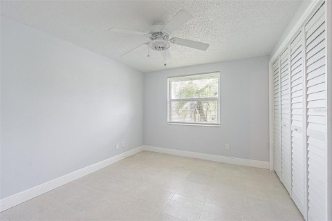 House in Apollo Beach, Florida 3 bedrooms, 133.13 sq.m. № 1919862 - photo 20