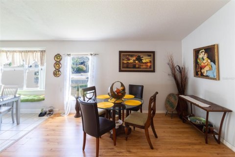 House in Wesley Chapel, Florida 3 bedrooms, 172.61 sq.m. № 1840502 - photo 18