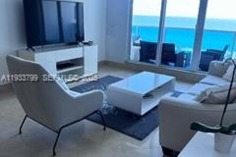 Copropriété à louer à Miami Beach, Floride: 1 chambre, 78.97 m2 № 2038064 - photo 4