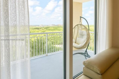 Copropriété à vendre à Hallandale Beach, Floride: 1 chambre, 85.01 m2 № 1940664 - photo 10