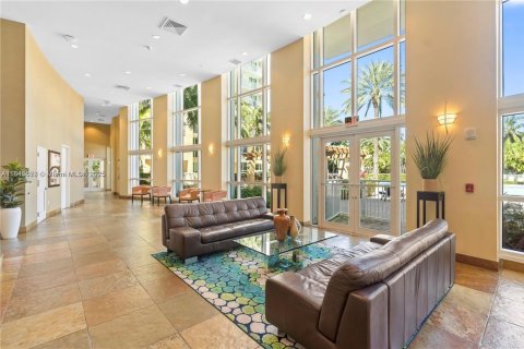 Copropriété à vendre à Hallandale Beach, Floride: 1 chambre, 85.01 m2 № 1940664 - photo 5