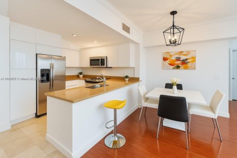 Copropriété à vendre à Hallandale Beach, Floride: 1 chambre, 85.01 m2 № 1940664 - photo 6