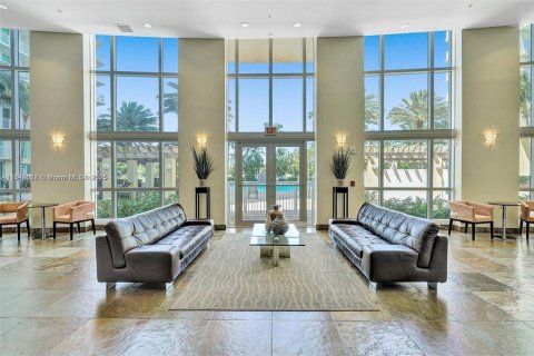 Copropriété à vendre à Hallandale Beach, Floride: 1 chambre, 85.01 m2 № 1940664 - photo 4