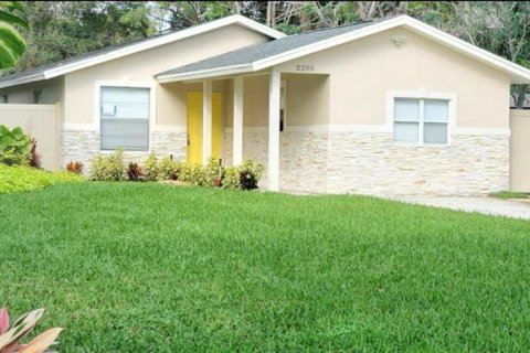 Casa en alquiler en Saint Petersburg, Florida, 4 dormitorios, 129.23 m2 № 1828090 - foto 1