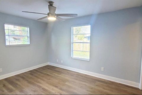 Casa en alquiler en Saint Petersburg, Florida, 4 dormitorios, 129.23 m2 № 1828090 - foto 6