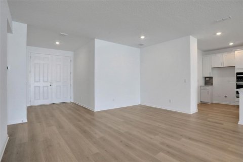 House in Middleburg, Florida 3 bedrooms, 205.59 sq.m. № 2330359 - photo 11
