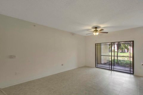Copropriété à louer à Palm Beach Gardens, Floride: 1 chambre, 81.57 m2 № 2086054 - photo 5