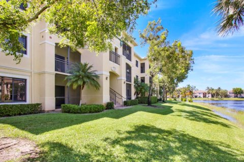 Copropriété à louer à Palm Beach Gardens, Floride: 1 chambre, 81.57 m2 № 2086054 - photo 2