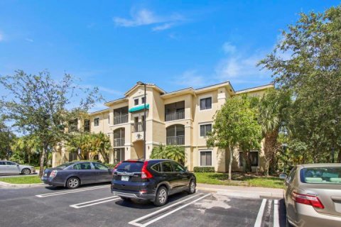 Copropriété à louer à Palm Beach Gardens, Floride: 1 chambre, 81.57 m2 № 2086054 - photo 13
