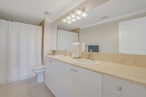 Copropriété à vendre à Lantana, Floride: 2 chambres, 117.52 m2 № 2087705 - photo 17