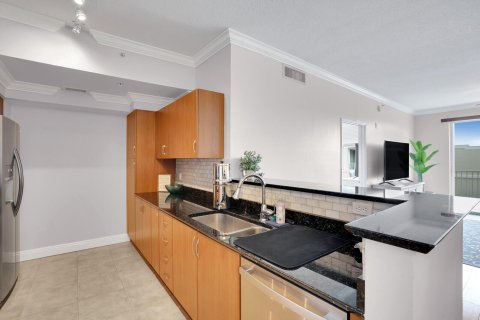 Copropriété à vendre à Lantana, Floride: 2 chambres, 117.52 m2 № 2087705 - photo 12