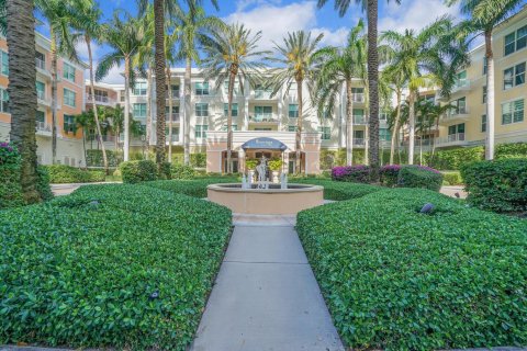 Condo à Lantana, Floride, 2 chambres  № 2087705