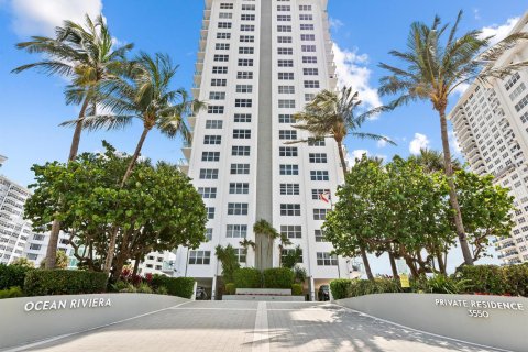 Condo in Fort Lauderdale, Florida, 3 bedrooms  № 2085751